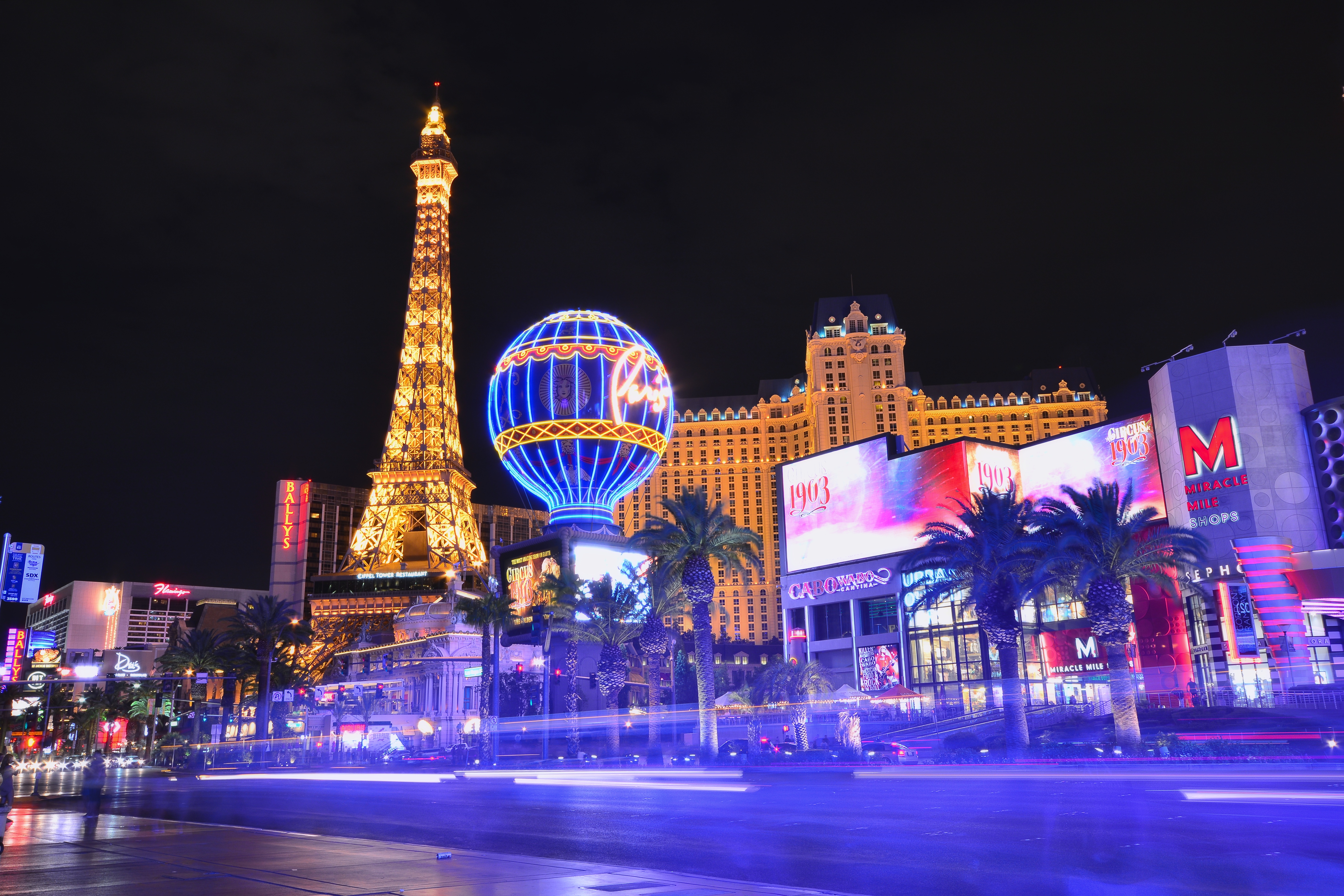 The Las Vegas Strip lit up at night